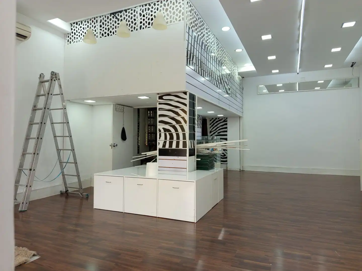 Local comercial de lloguer a Ronda, imagen 7