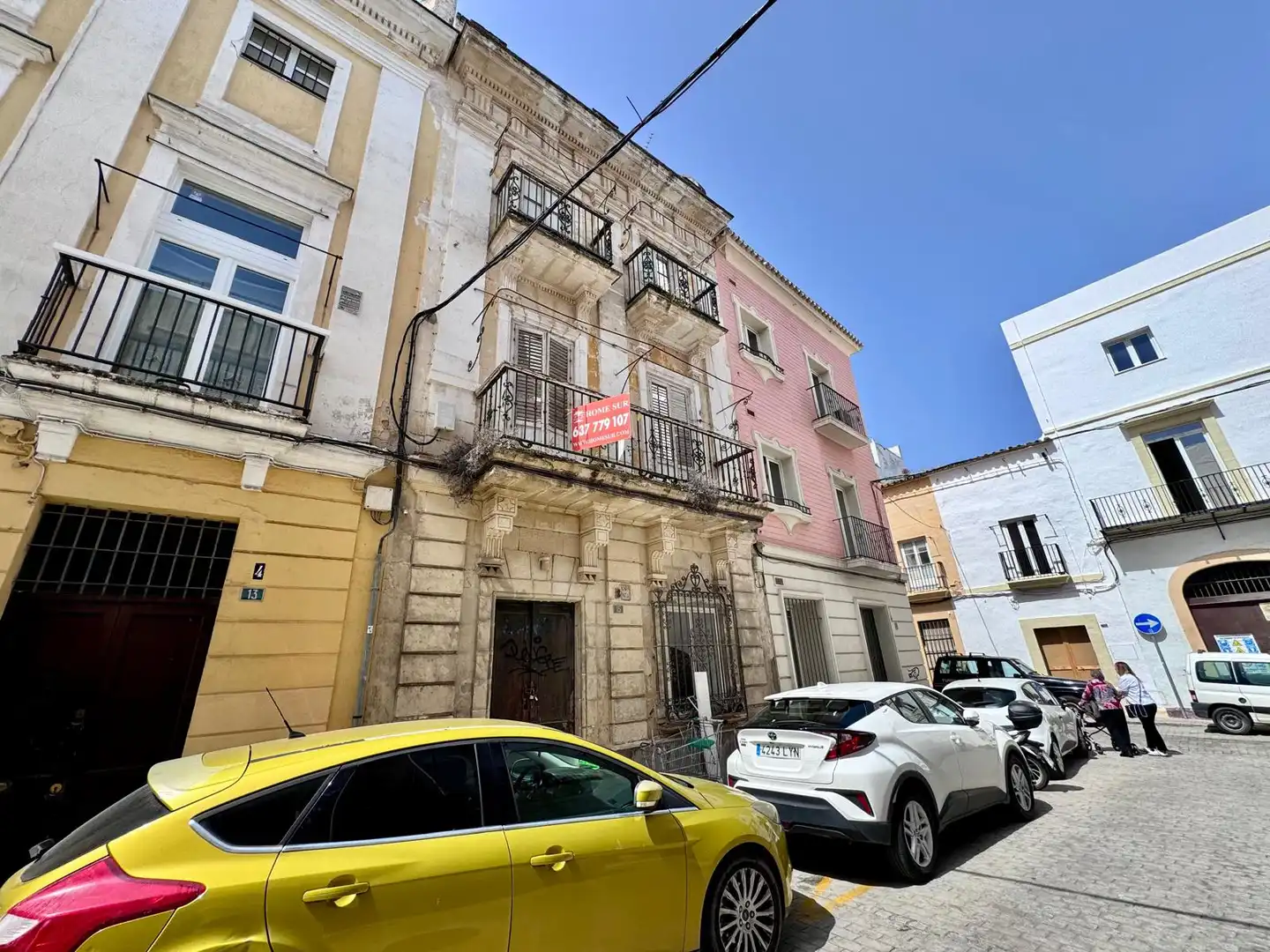 House for sale in Calle Alquiladores 15