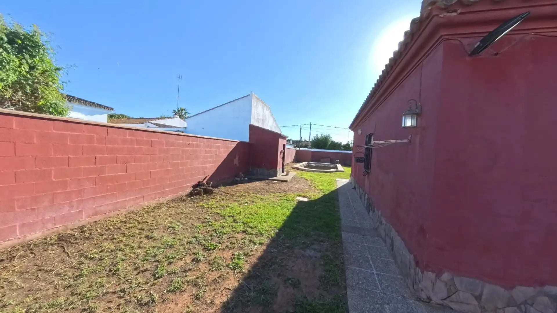 Exterior view of Houses for sale in Chiclana de la Frontera  with Swimming Pool