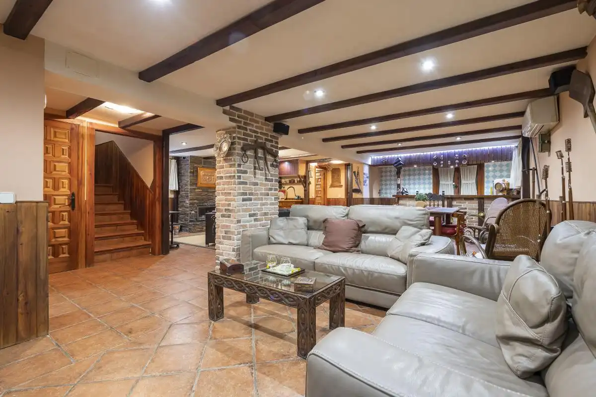 Casa o xalet en venda en Rivas-Vaciamadrid amb Aire condicionat, Calefacció i Jardí privat