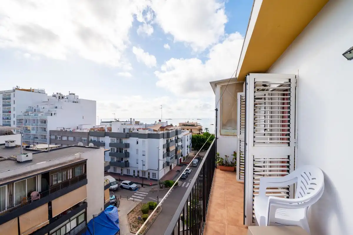 Flat for sale in Carrer de Galícia, imagen 5