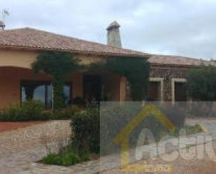 Country house for sale in Oliva de Mérida