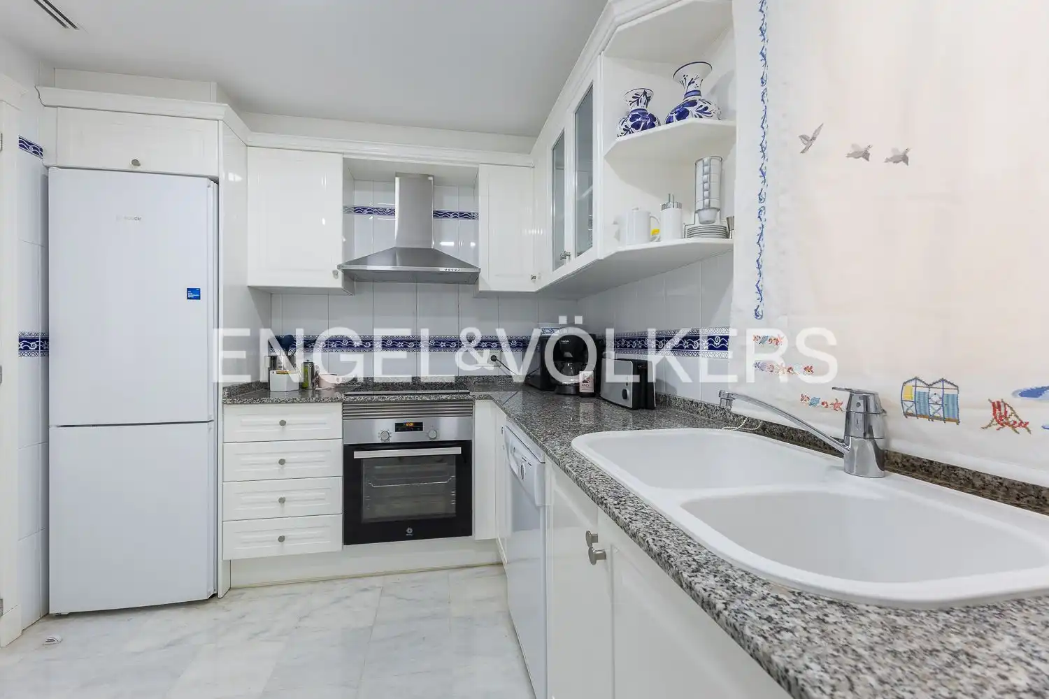 Cocina de Piso de alquiler en Altea con Aire acondicionado, Calefacción y Jardín privado