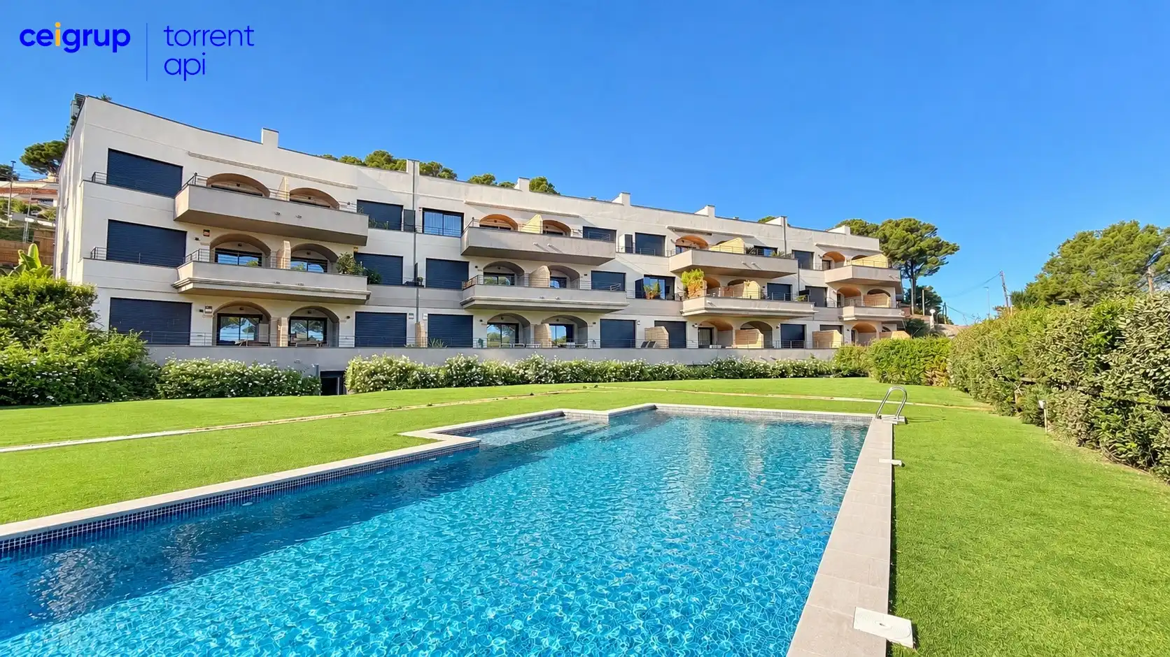 Swimming pool of Ground floor for sale in Sa Riera - Sa Fontansa
