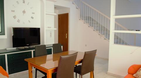 Photo 4 of Flat to rent in Avenida de la Argentinita, Avda. Federico Garcia Lorca - Nueva Estación Autobuses, Granada