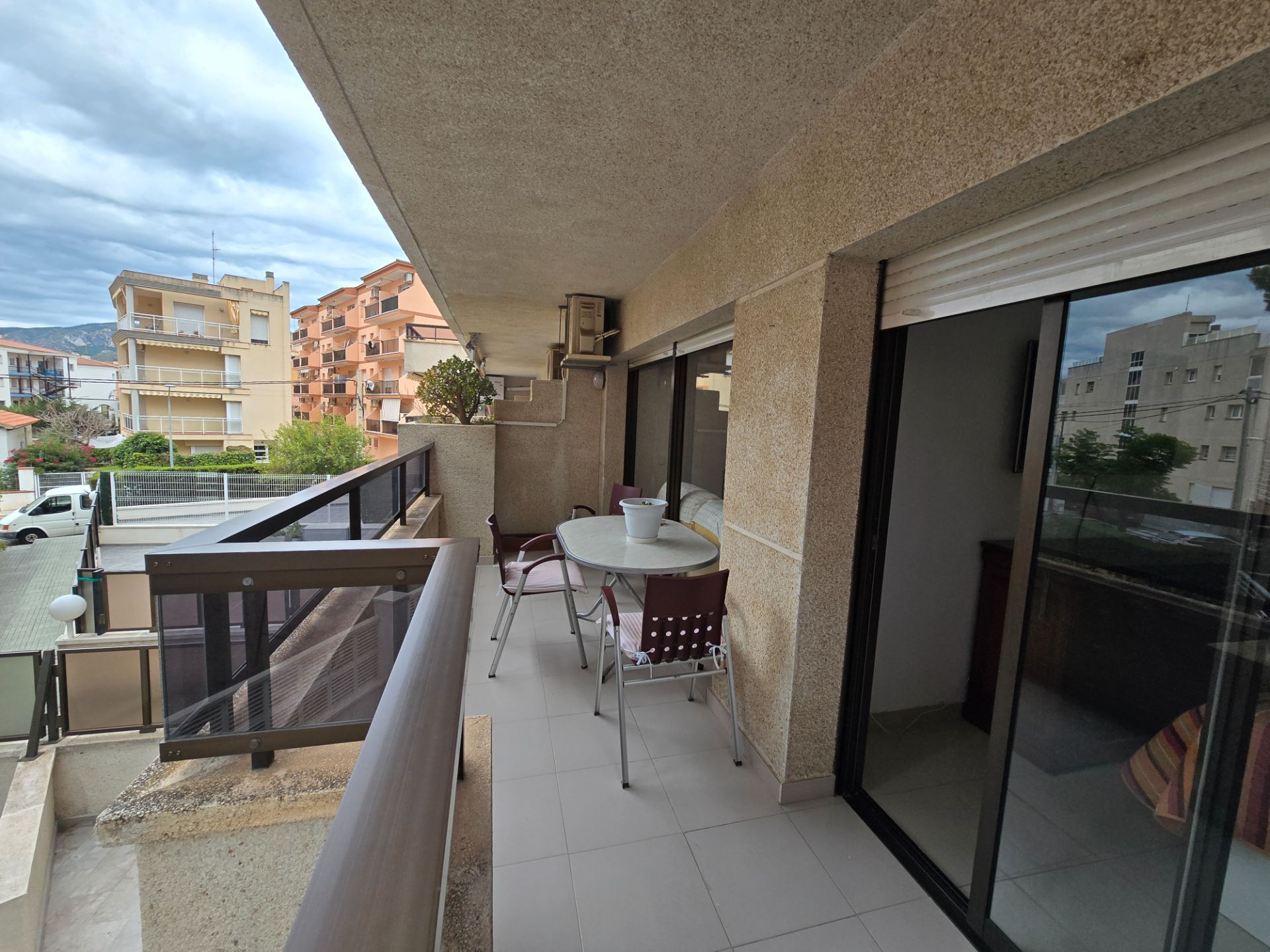 Terraza de Apartamento en venta en Vandellòs i l'Hospitalet de l'Infant con Aire acondicionado, Terraza y Amueblado