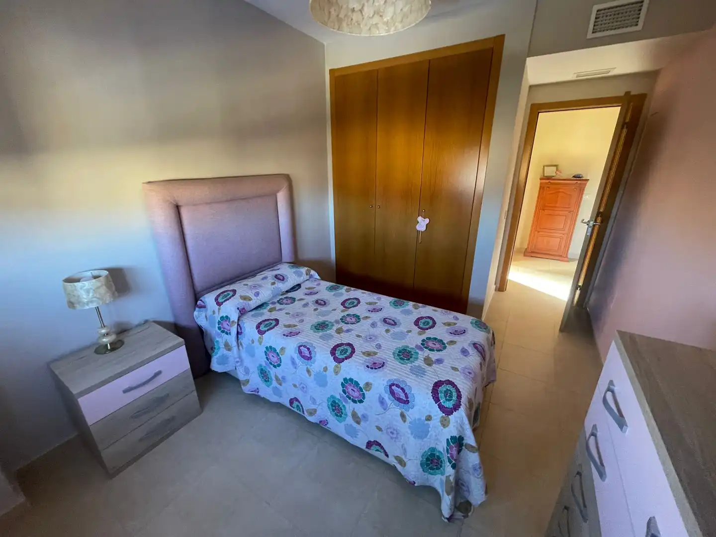 Dormitori de Casa adosada en venda en Alhaurín de la Torre amb Aire condicionat, Jardí privat i Terrassa