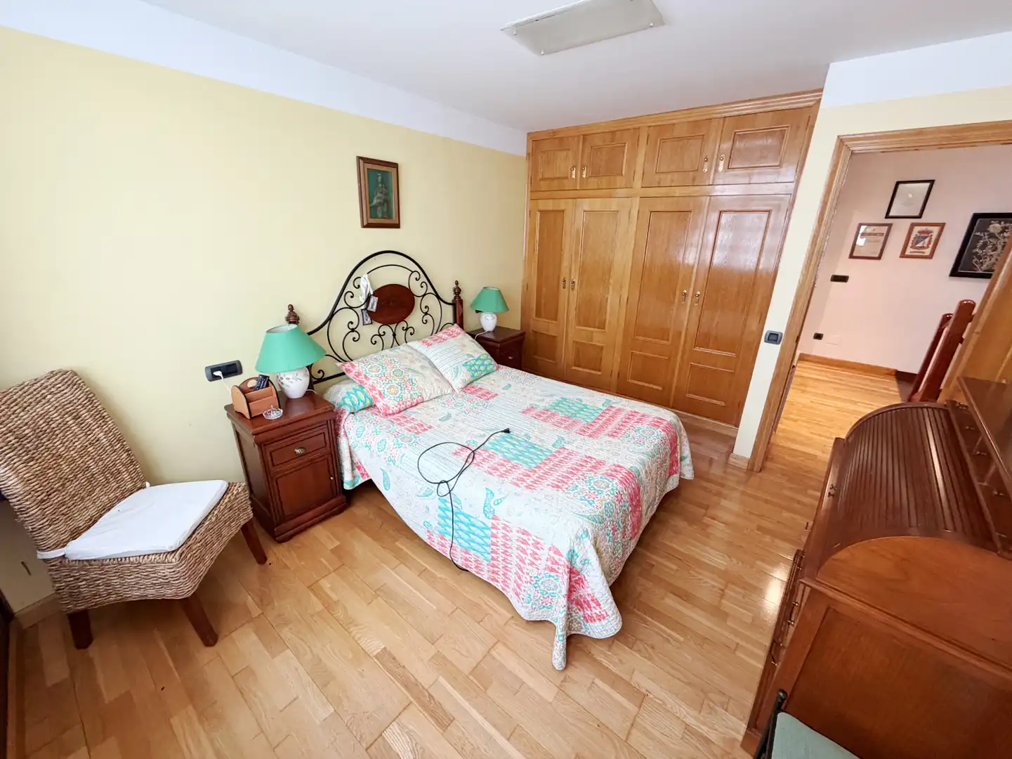 Habitación de Casa adosada en venta en Cabranes con Calefacción y Terraza