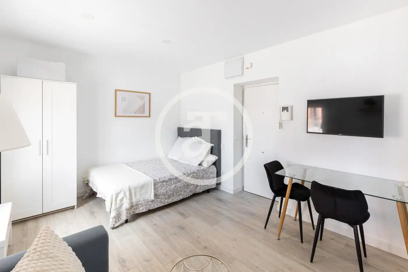 Wohnung zur Miete in Calle Clara del Rey, Prosperidad
