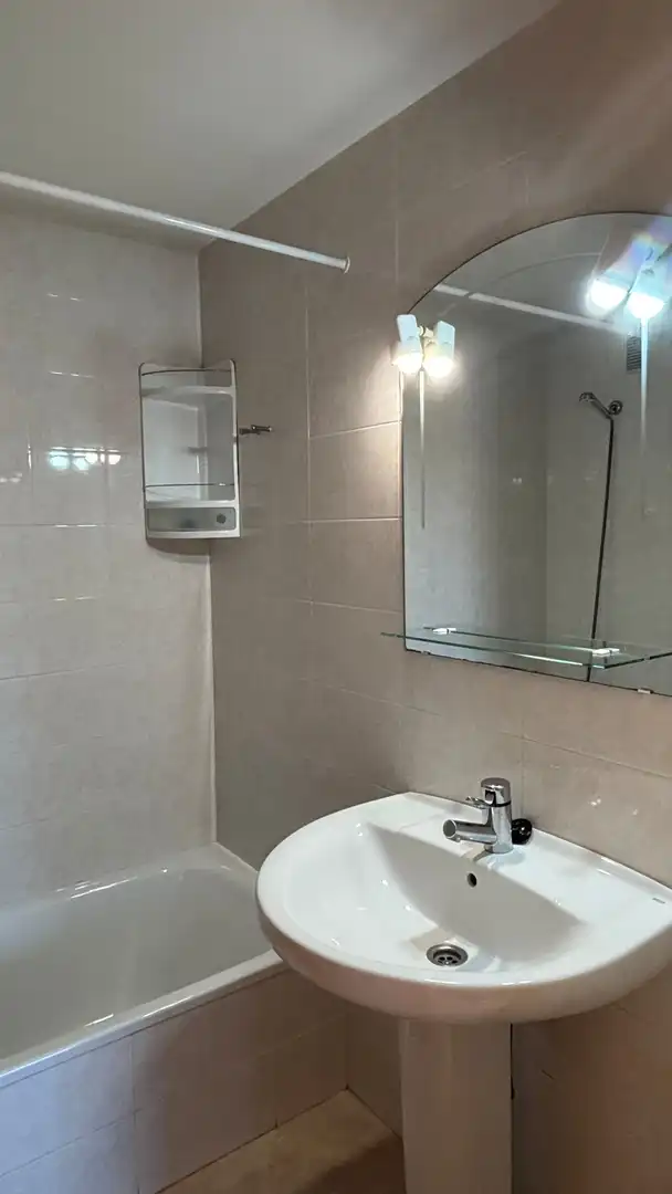 Appartamento con piscina in affitto a La Xinesca, imagen 9