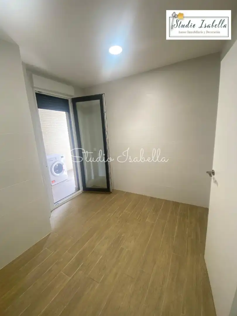 Habitación en Calle Ferrocarril, Santa Bárbara