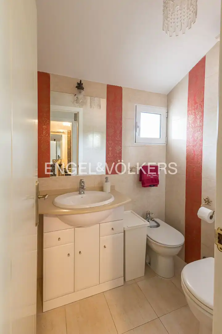 Casa con piscina en venta en Los Lagos, imagen 27
