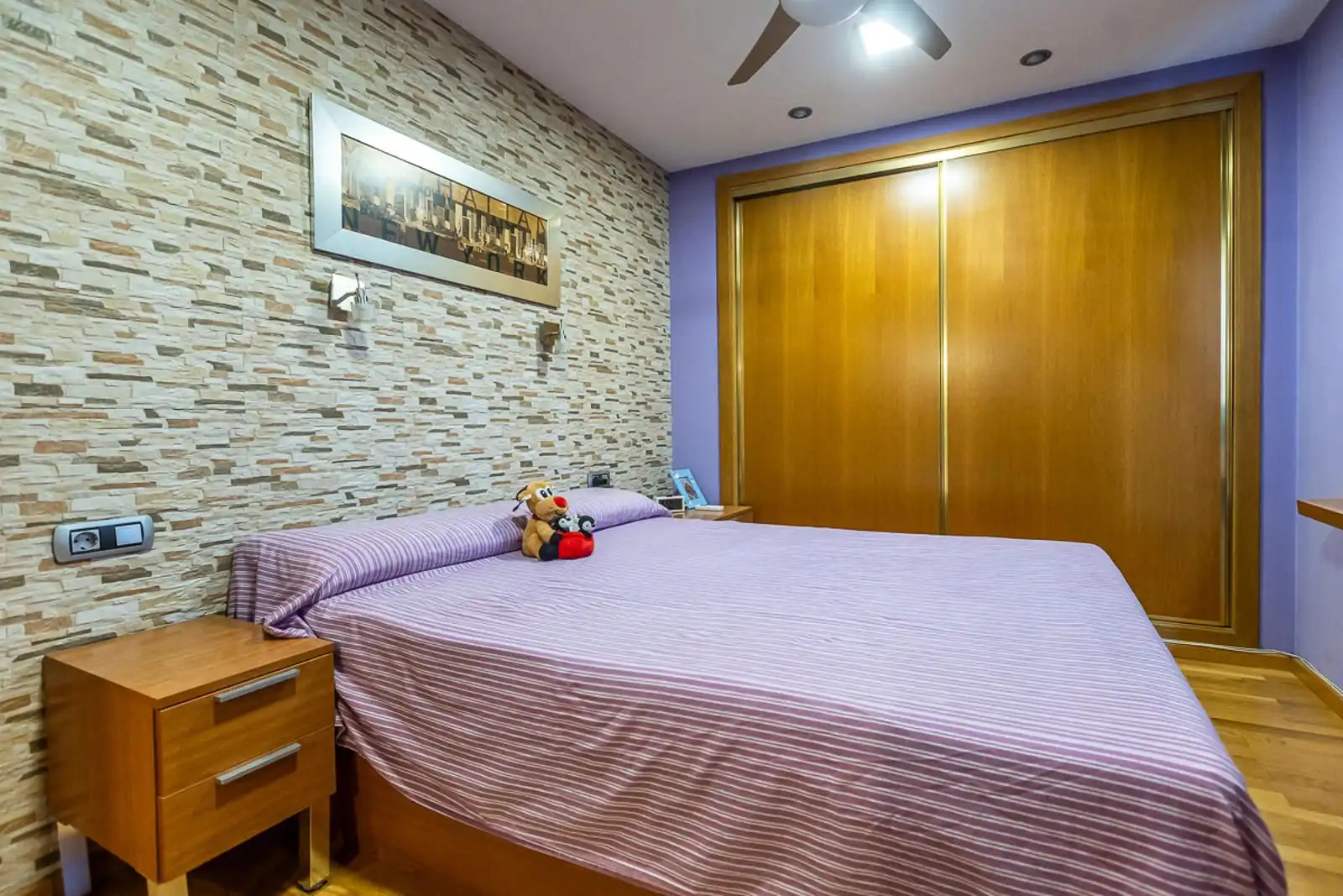 Habitación de Piso en venta en Sabadell con Aire acondicionado, Calefacción y Parquet