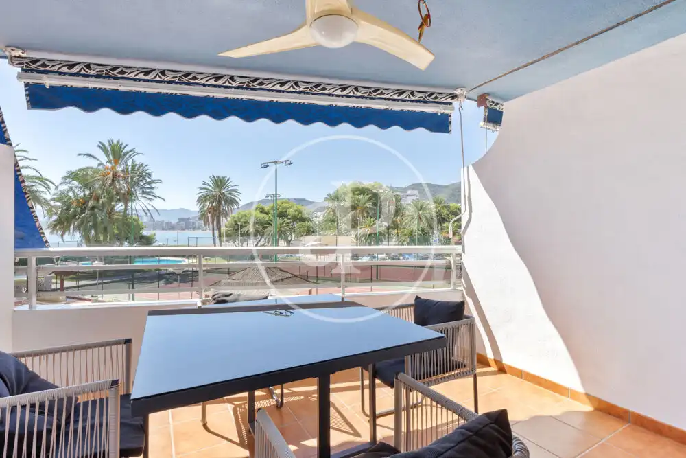 Appartamento con terrazza in affitto a Carrer Ciutats Unides, imagen 2