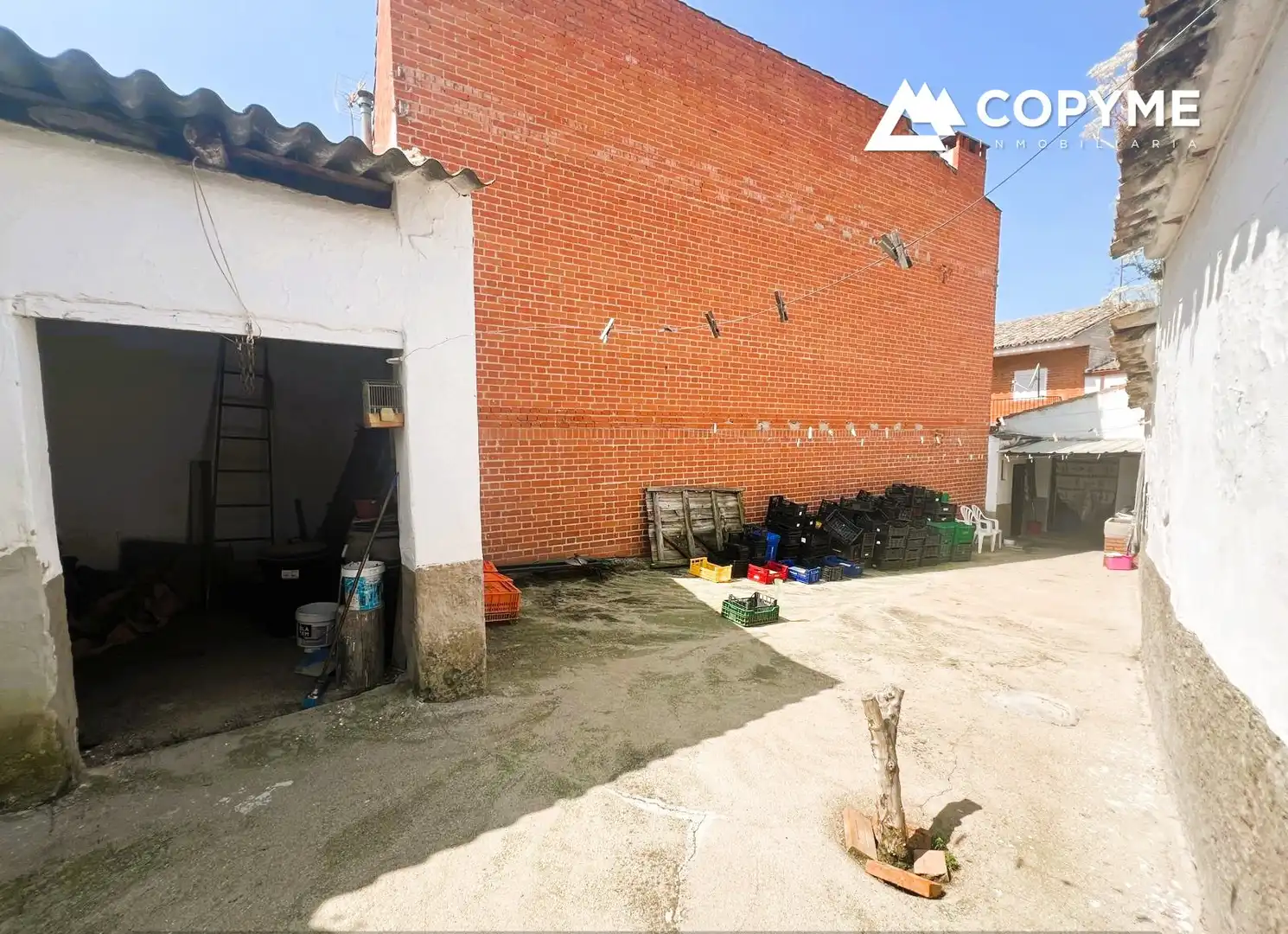 Vista exterior de Casa o chalet en venta en La Puebla de Montalbán con Trastero