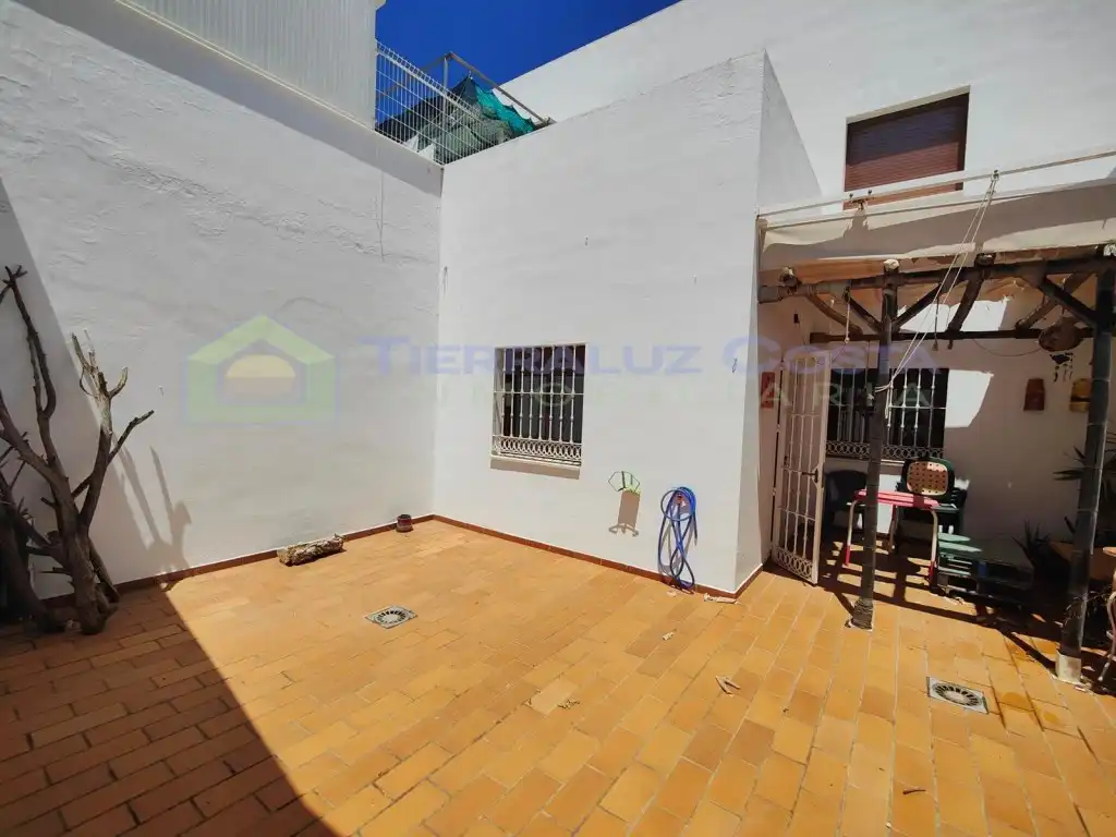 Planta baja en venta en Lepe con Aire acondicionado y Amueblado