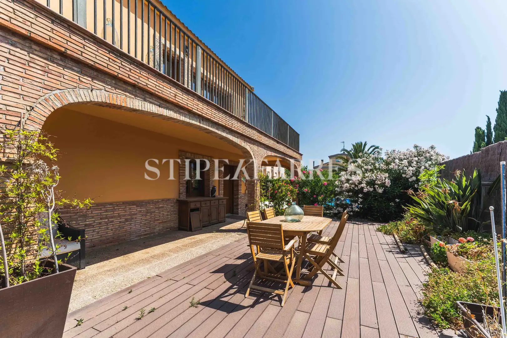 Terrassa de Casa o xalet en venda en Salou amb Aire condicionat, Calefacció i Jardí privat