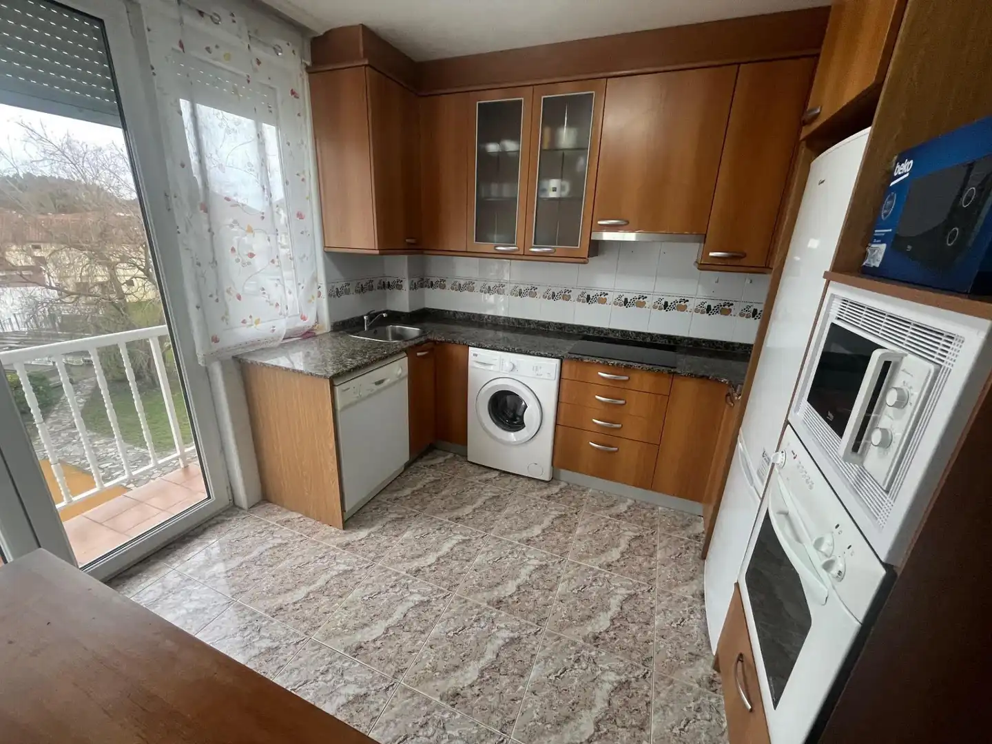 Küche von Wohnung zum Verkauf in Bárcena de Cicero mit Heizung, Terrasse und Möbliert