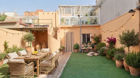 ACOGEDORA CASA DE PUEBLO CON JARDÍN Y CHIMENEA