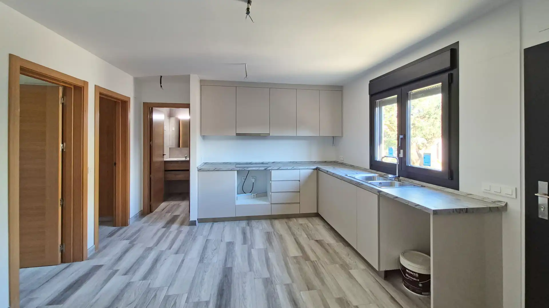 Cocina de Casa o chalet en venta en Rubí con Aire acondicionado, Calefacción y Jardín privado
