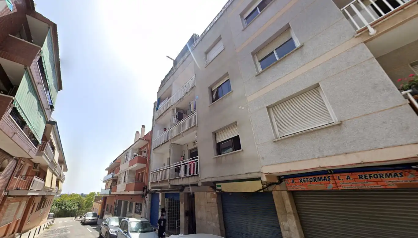Vista exterior de Pis en venda en Molí Nou - Ciutat Cooperativa