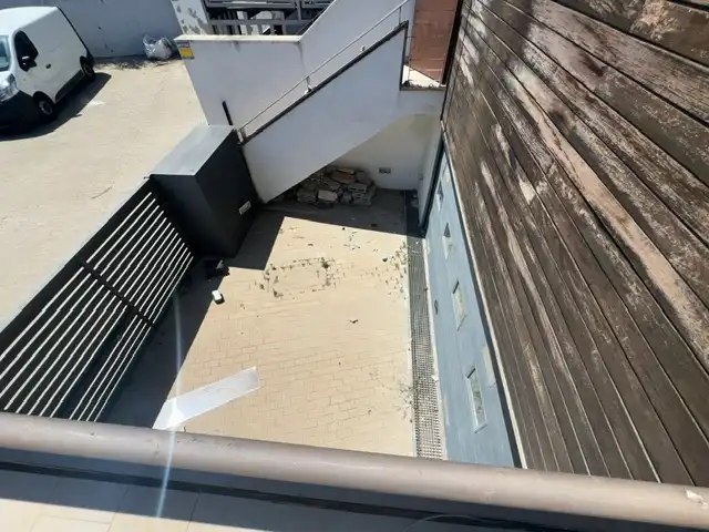 Vista exterior de Casa o xalet en venda en Pineda de Mar amb Calefacció, Jardí privat i Parquet