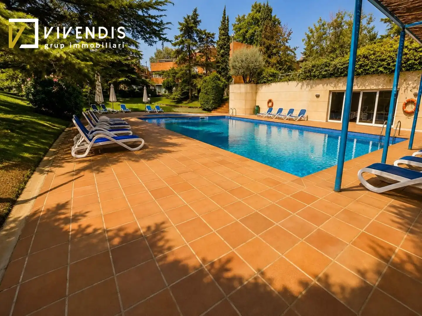 Piscina de Casa o xalet en venda en Lleida amb Aire condicionat, Calefacció i Jardí privat