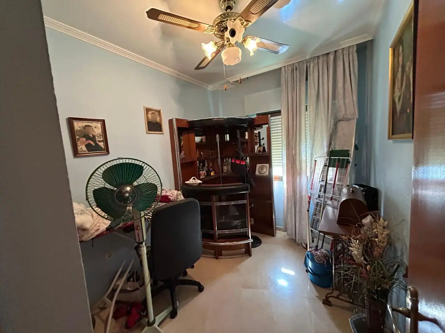 Flat for sale in Sevilla  with Air Conditioner and Balcony