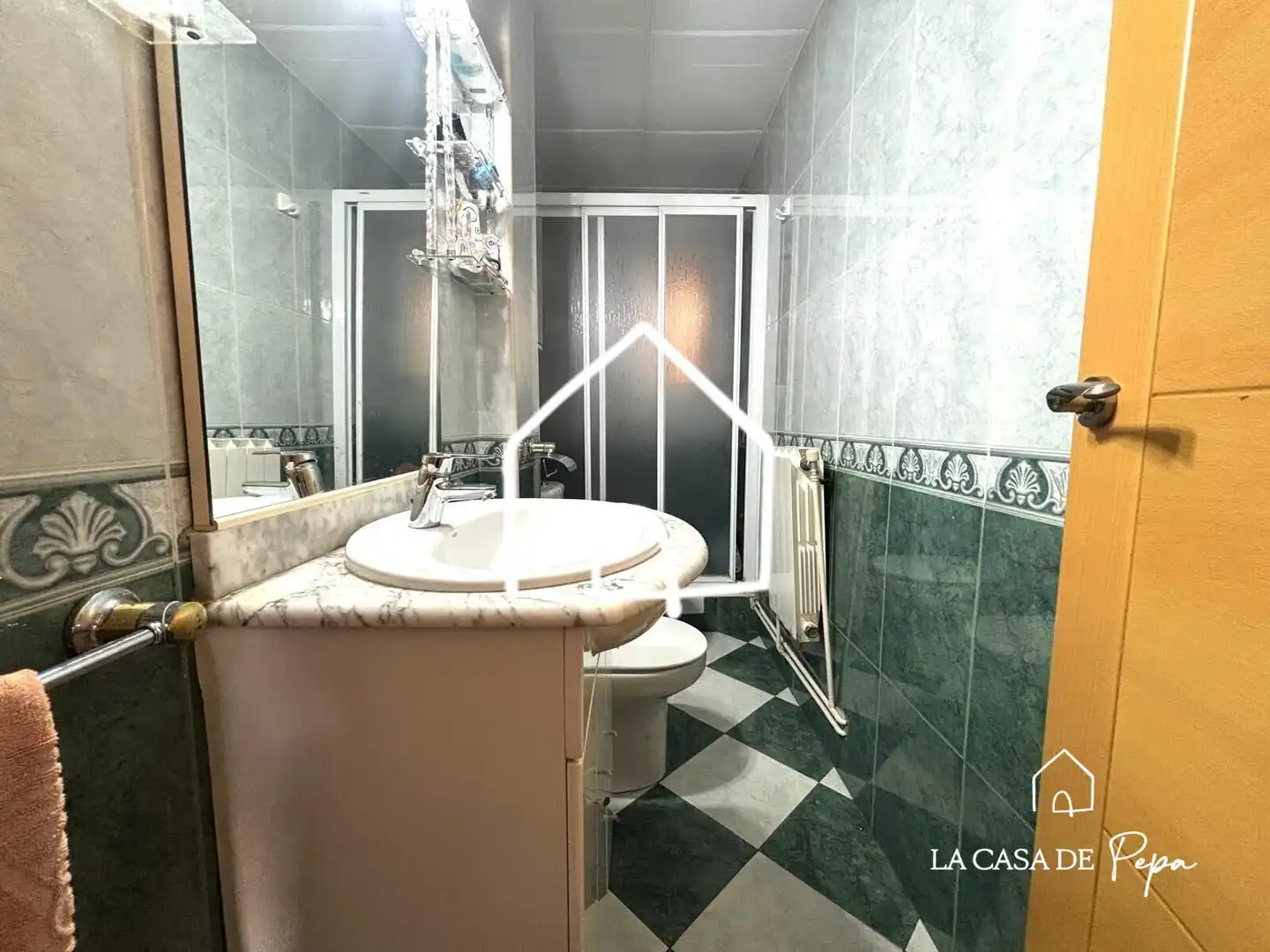 Badezimmer von Wohnung zum Verkauf in Viladecans mit Heizung und Möbliert