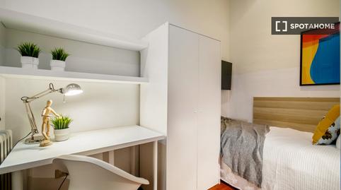 Photo 3 of Flat to share in Vila de Gràcia, Barcelona