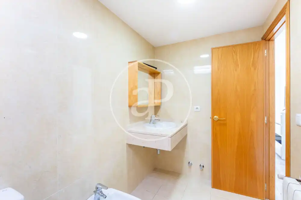 Baño de Ático en venta en Bétera con Aire acondicionado, Calefacción y Jardín privado