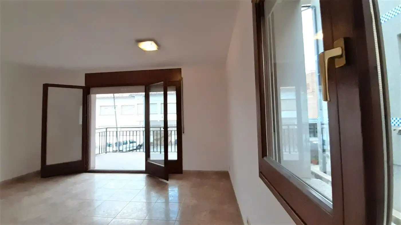 Einfamilien-Reihenhaus zum Verkauf in Moià mit Heizung, Terrasse und Abstellraum
