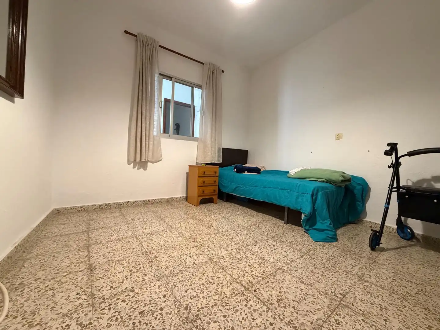 Dormitori de Casa adosada en venda en Marbella amb Terrassa, Moblat i Balcó