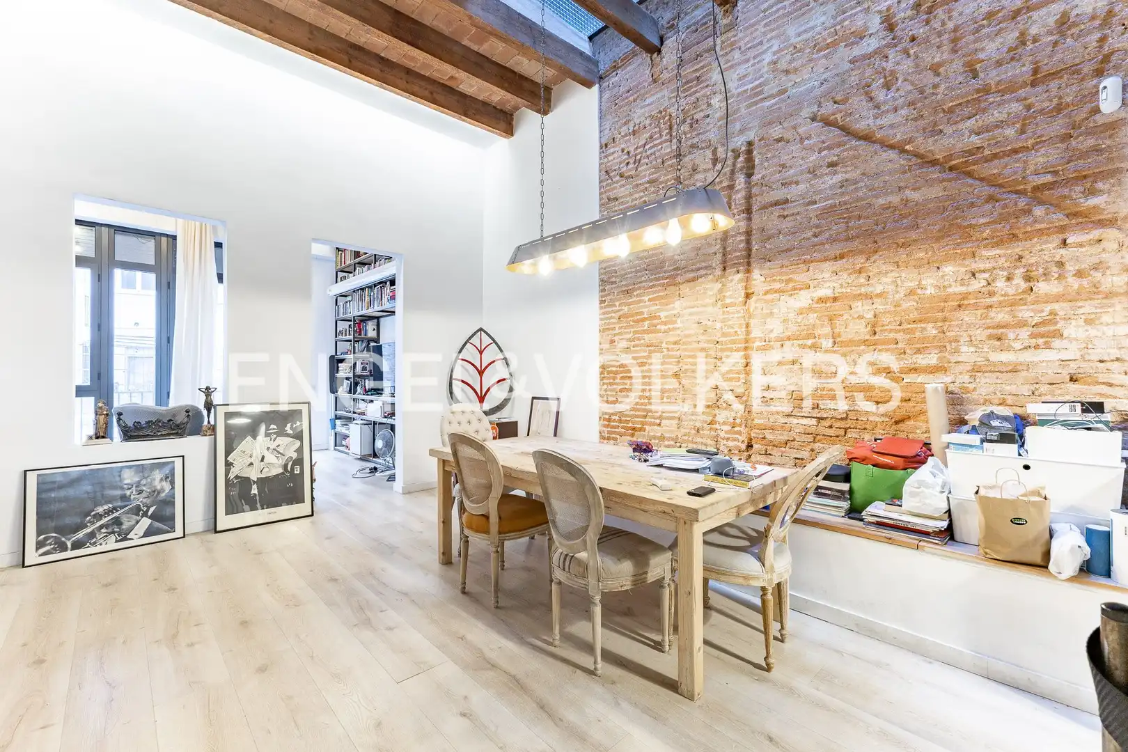 Vista exterior de Casa o chalet en venta en Barcelona con Aire acondicionado, Calefacción y Jardín privado