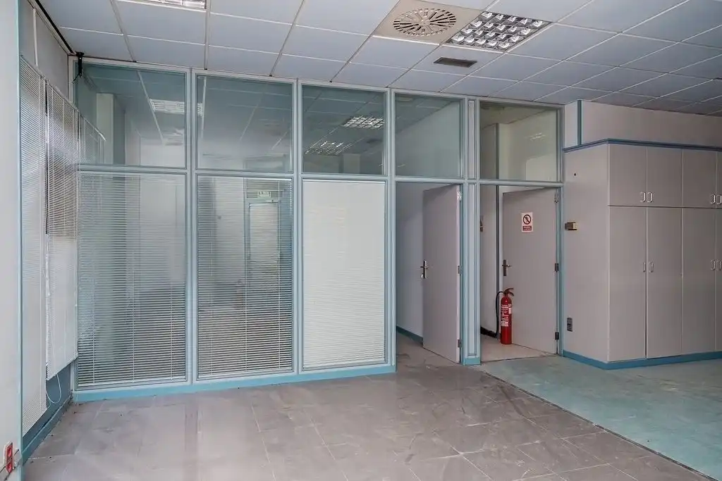 Local comercial en venda a C/ Valle de Arán, imagen 15