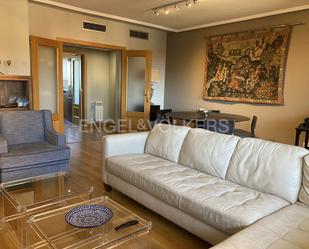 Living room of Apartment to rent in San Sebastián de los Reyes  with Air Conditioner, Heating and Private garden