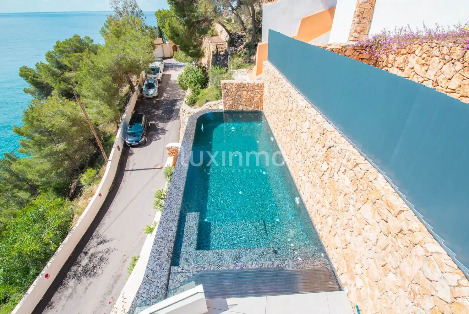 Swimming pool of Houses for sale in Jávea / Xàbia  with Air Conditioner, Heating and Private garden