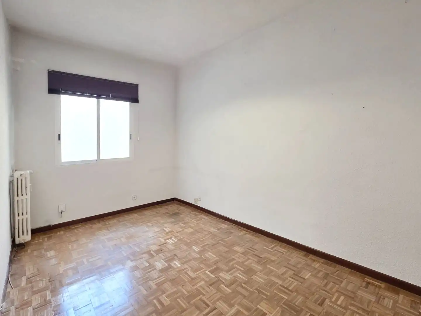 Habitación de Piso en venta en  Madrid Capital con Aire acondicionado y Terraza