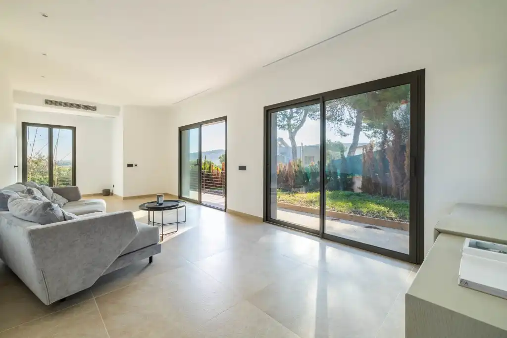 Chalet con piscina en venta en El Toro, imagen 3
