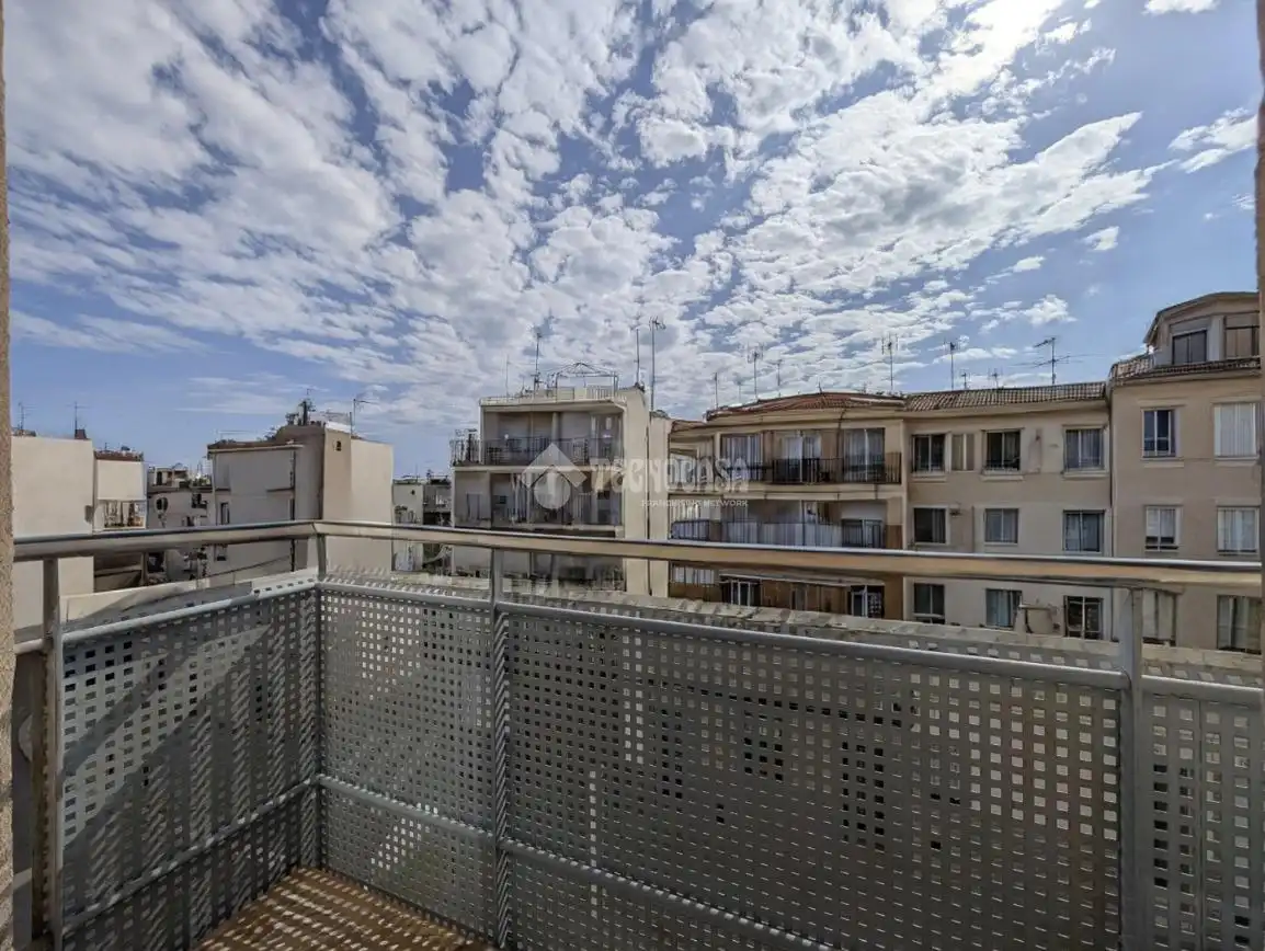 Pis amb terrassa en venda a Cerdanyola, imagen 5