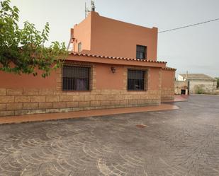 Vista exterior de Finca rústica en venda en L'Ampolla amb Aire condicionat, Terrassa i Piscina
