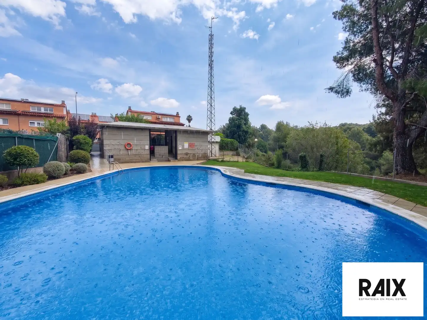 Casa adosada en venta en Carrer Garbi, Viladecavalls