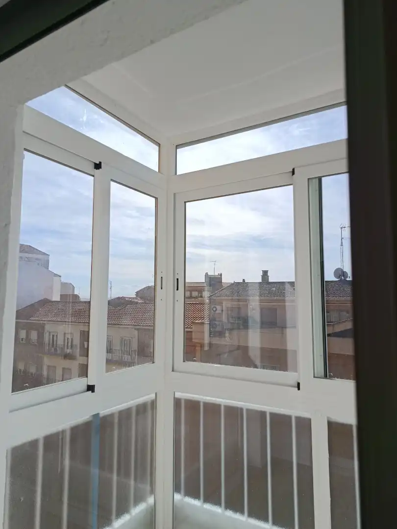 Piso en venta en Avenida de los Comuneros, Prosperidad - Delicias
