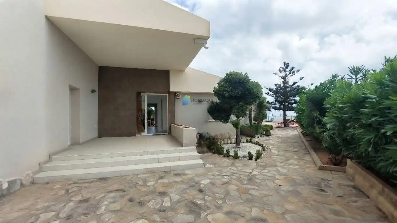 Vista exterior de Casa o chalet en venta en La Manga del Mar Menor con Aire acondicionado, Jardín privado y Terraza