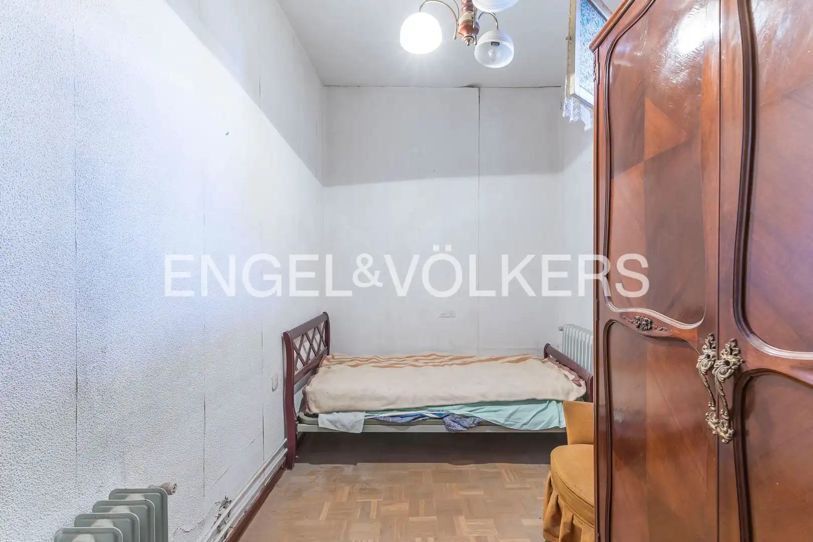 Flat for sale in Madrid  with Heating