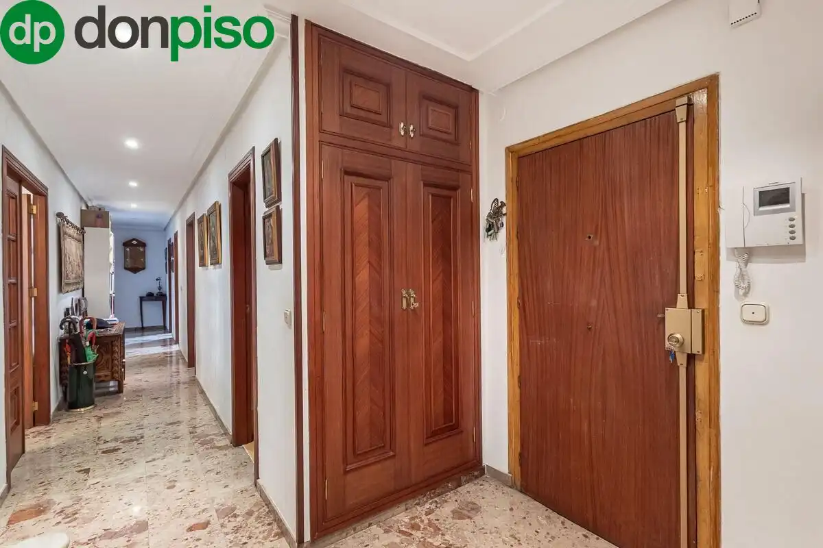 Apartament amb terrassa en venda a Calle ANGEL BARRIOS 1, imagen 22