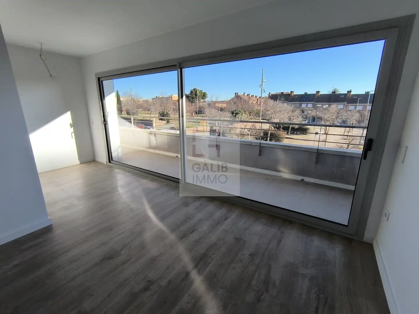 Balcony of Flat for sale in Figueres  with Air Conditioner, Storage room and Swimming Pool