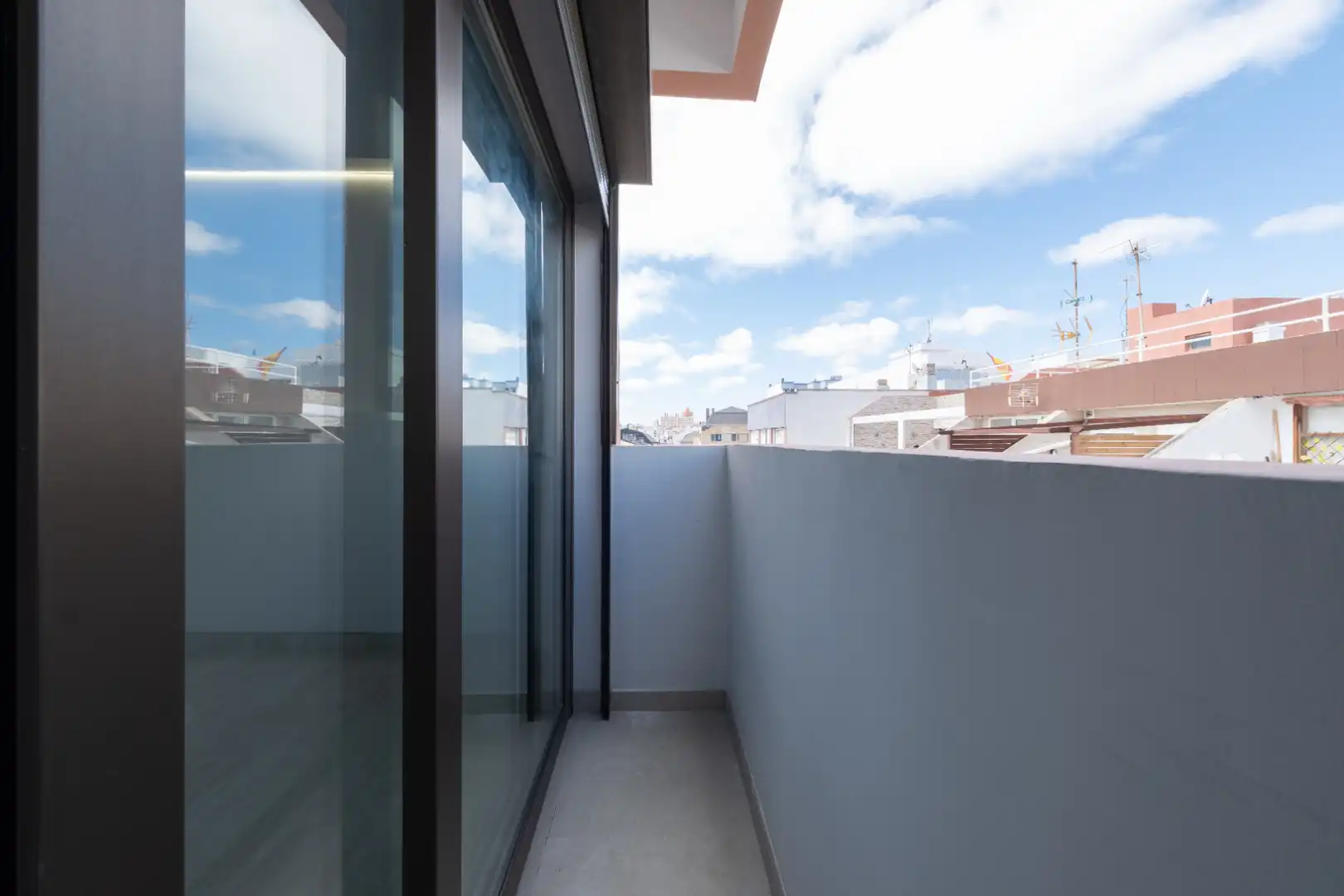 Balcony of Attic for sale in Las Palmas de Gran Canaria  with Air Conditioner, Terrace and Balcony