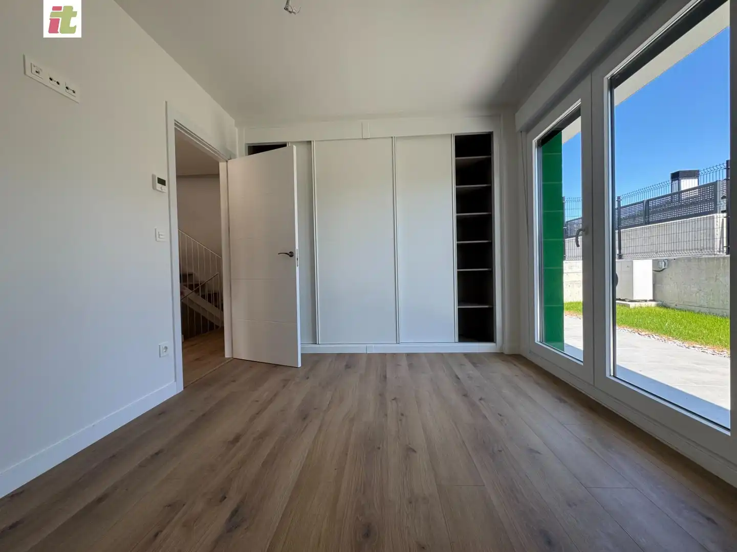 Casa adosada en venta en Sopela