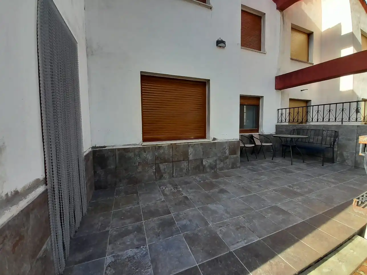 Terrassa de Casa o xalet en venda en Mieres (Asturias) amb Calefacció, Jardí privat i Parquet